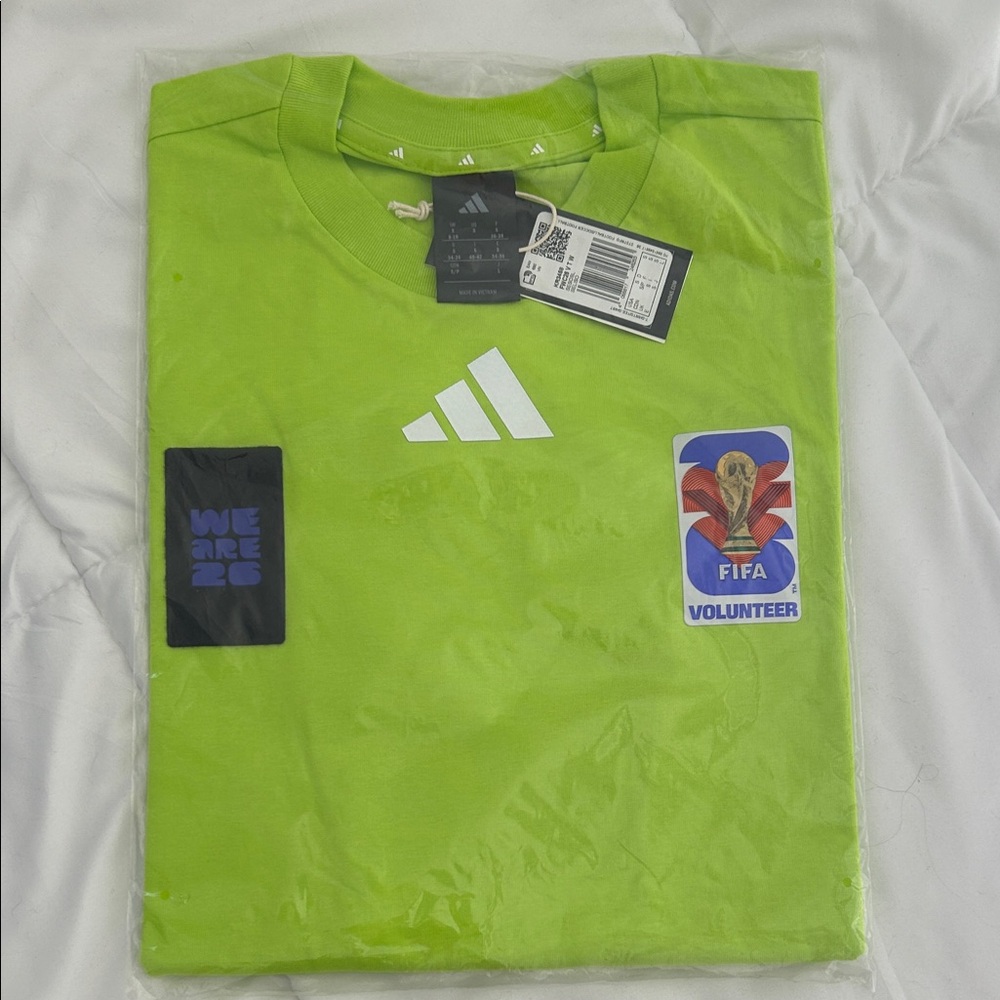 NEW Adidas Volunteer Tee Fifa 2026 Small